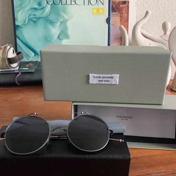 Thom Browne sunglasses - Picture 3 of 3